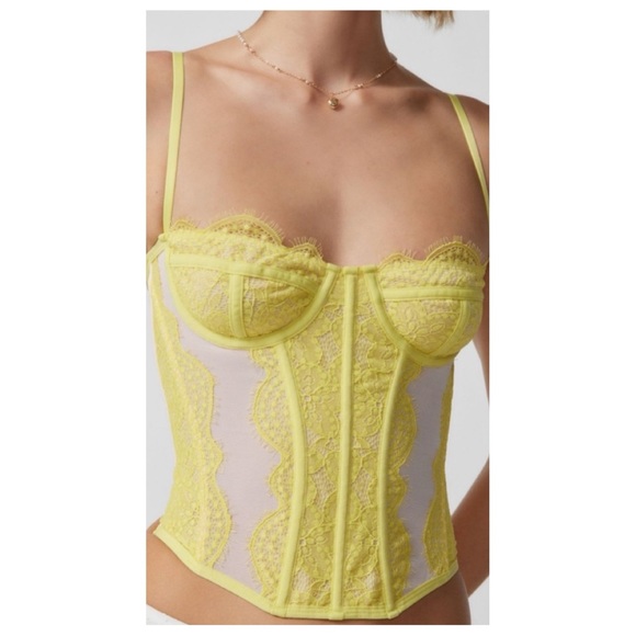 NWT Out From Under Urban Outfitters Modern Love Lace Yellow Corset - Picture 2 of 6